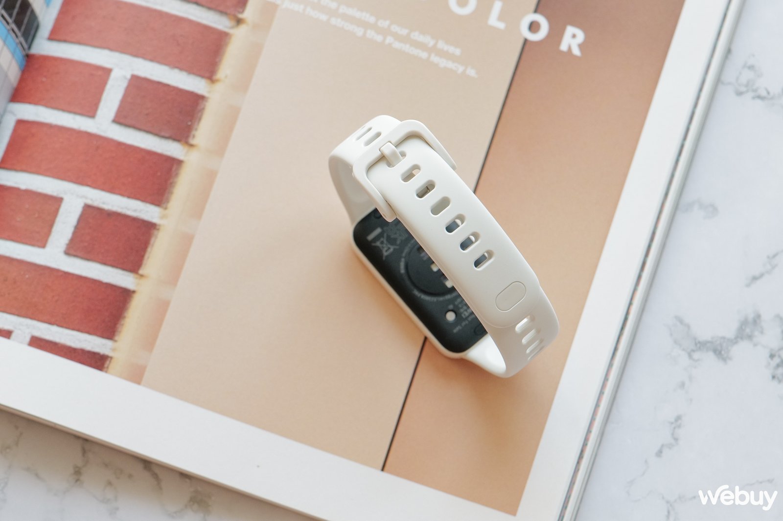 Loạt vòng đeo tay thông minh giá dưới 1 triệu cực kỳ đáng mua: Top 1 không thể không kể tới mẫu smartband "quốc dân"- Ảnh 7.