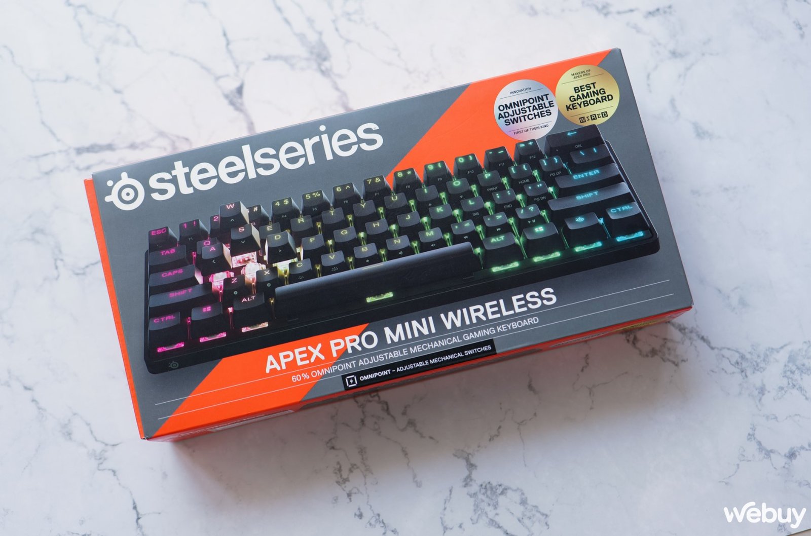 Trên tay nhanh SteelSeries Apex Pro Mini Wireless: Trông nhỏ nhưng khá nhiều "võ"- Ảnh 1.